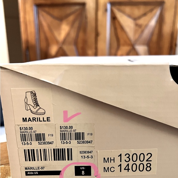 ALDO; Victorian Black Leather Lace-up Boots; sz 8 - Picture 7 of 10